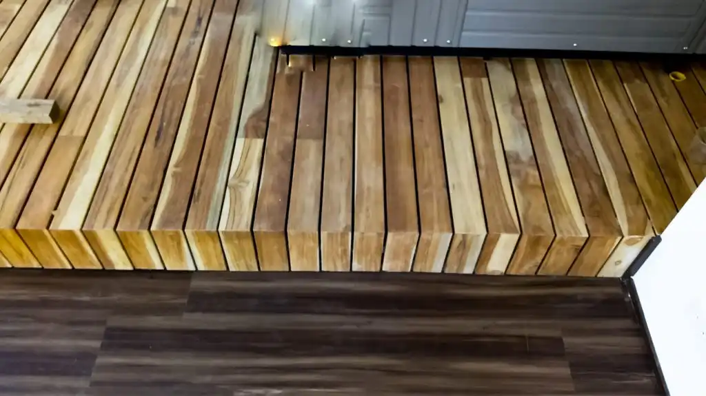 deck en madera teka_edited
